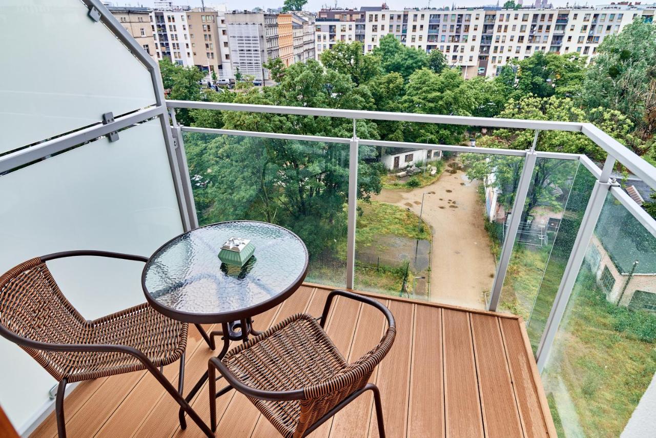 Apartments Wroclaw Pulaskiego By Noclegi Renters Екстериор снимка