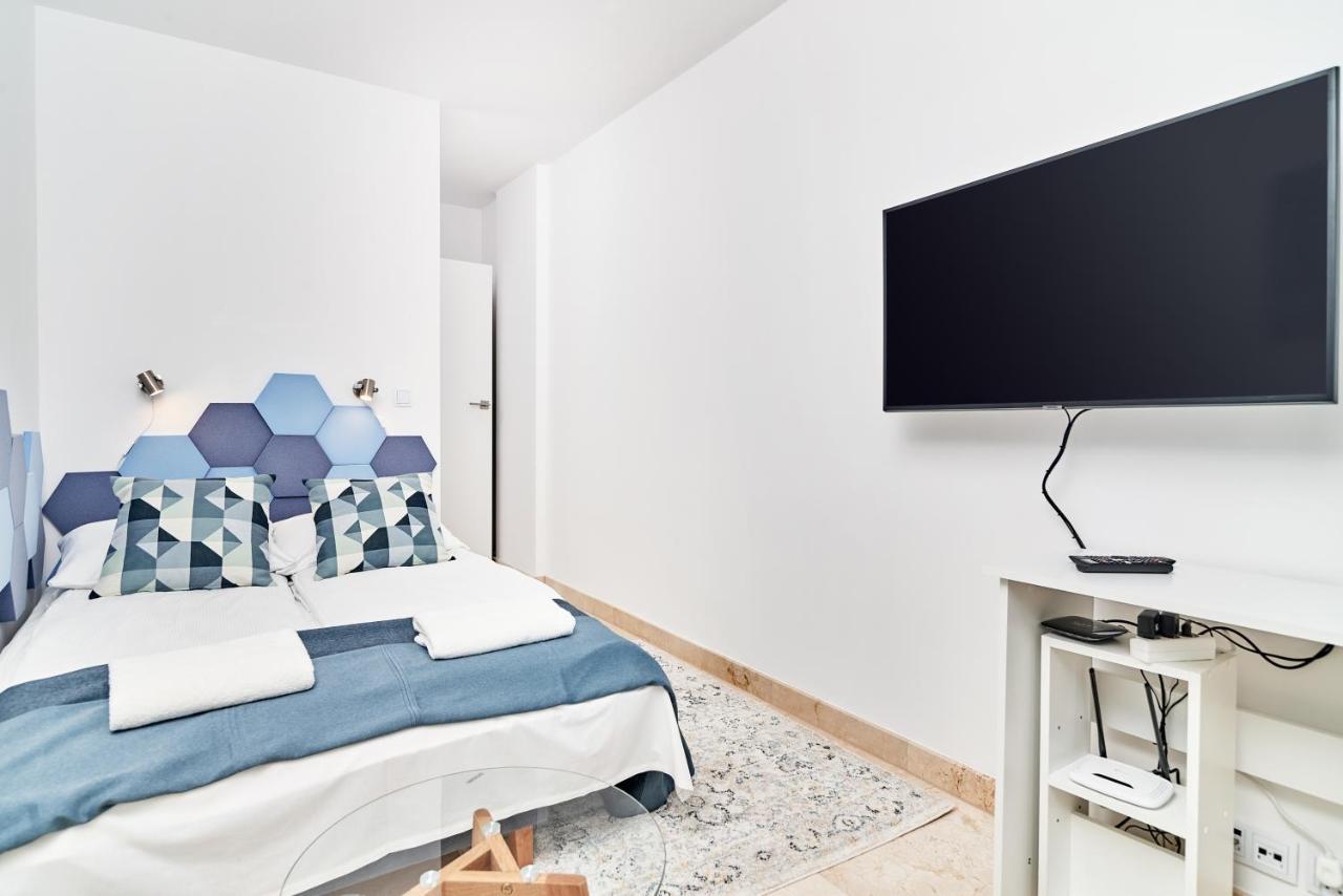 Apartments Wroclaw Pulaskiego By Noclegi Renters Екстериор снимка